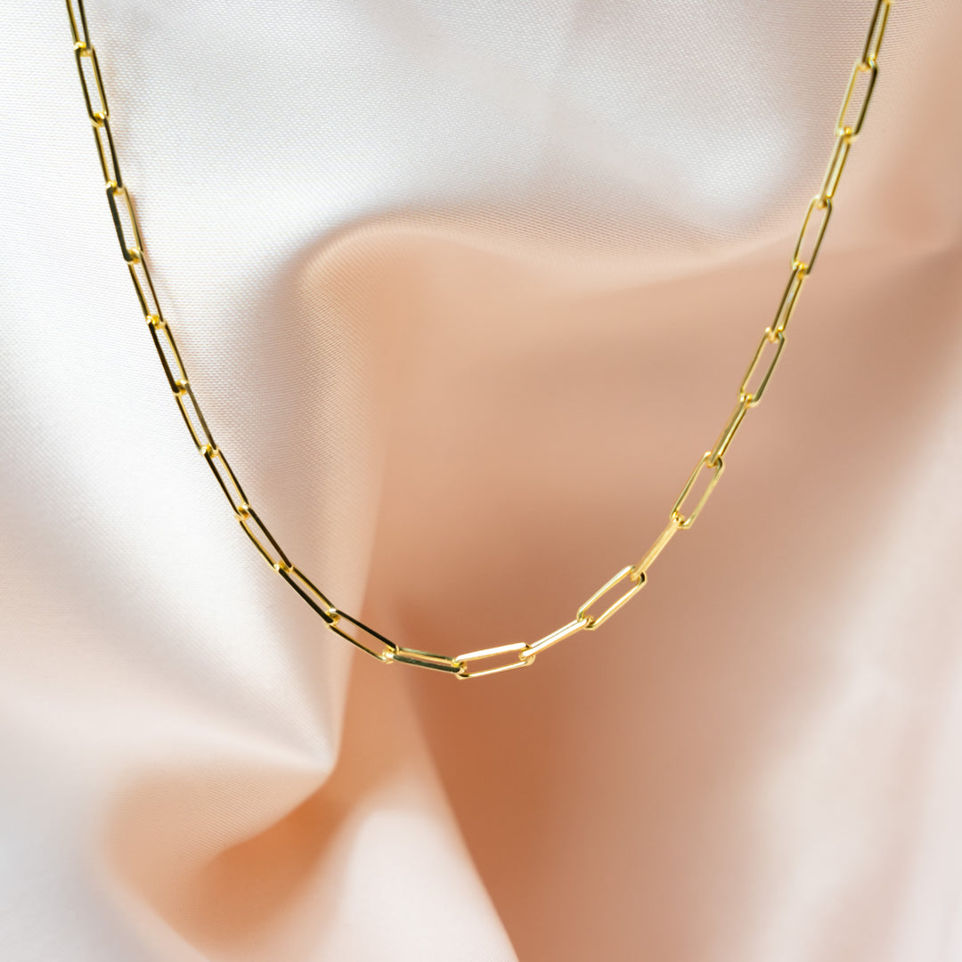 Alma Textured Chain Necklace