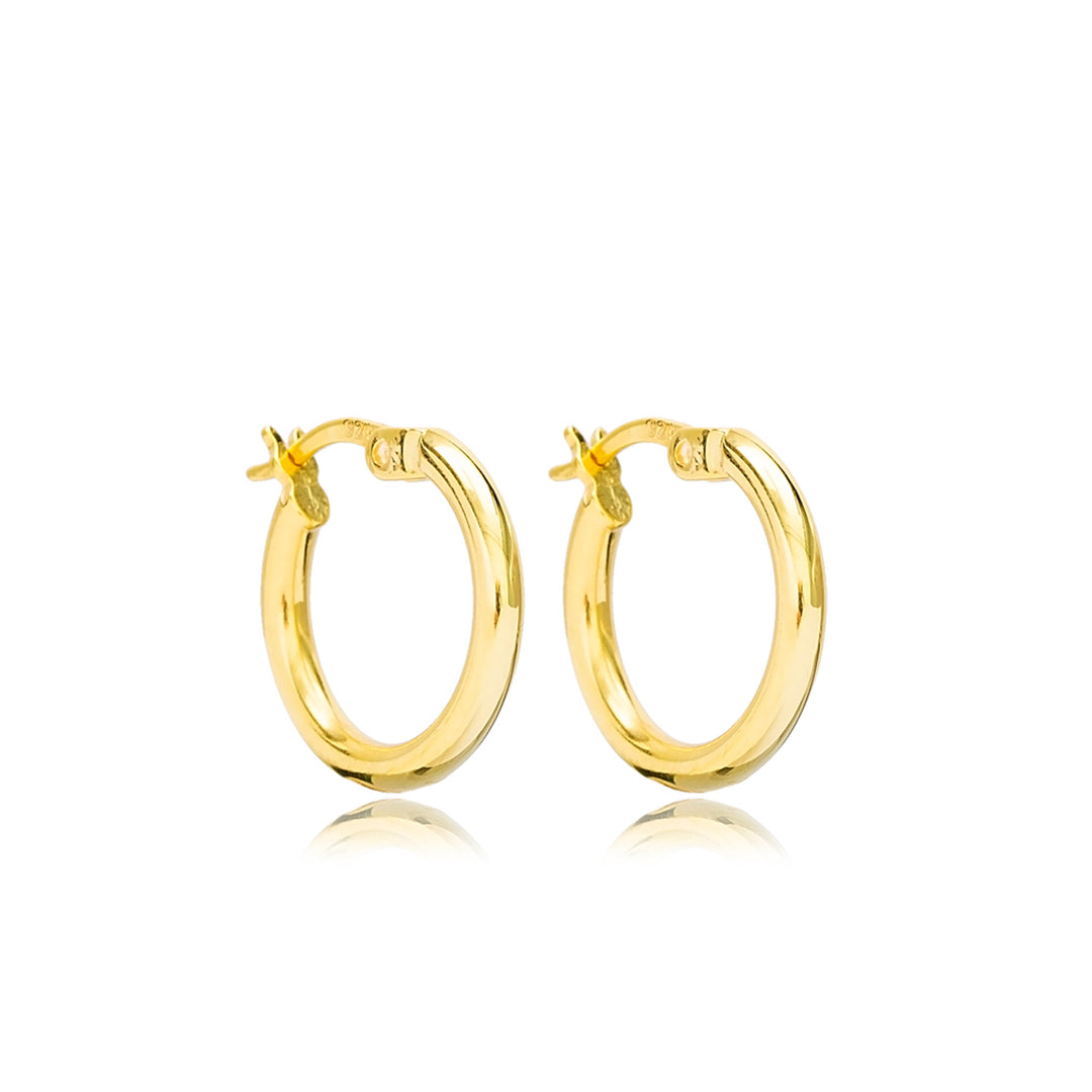 Nina Small Hoop Earrings 15mm